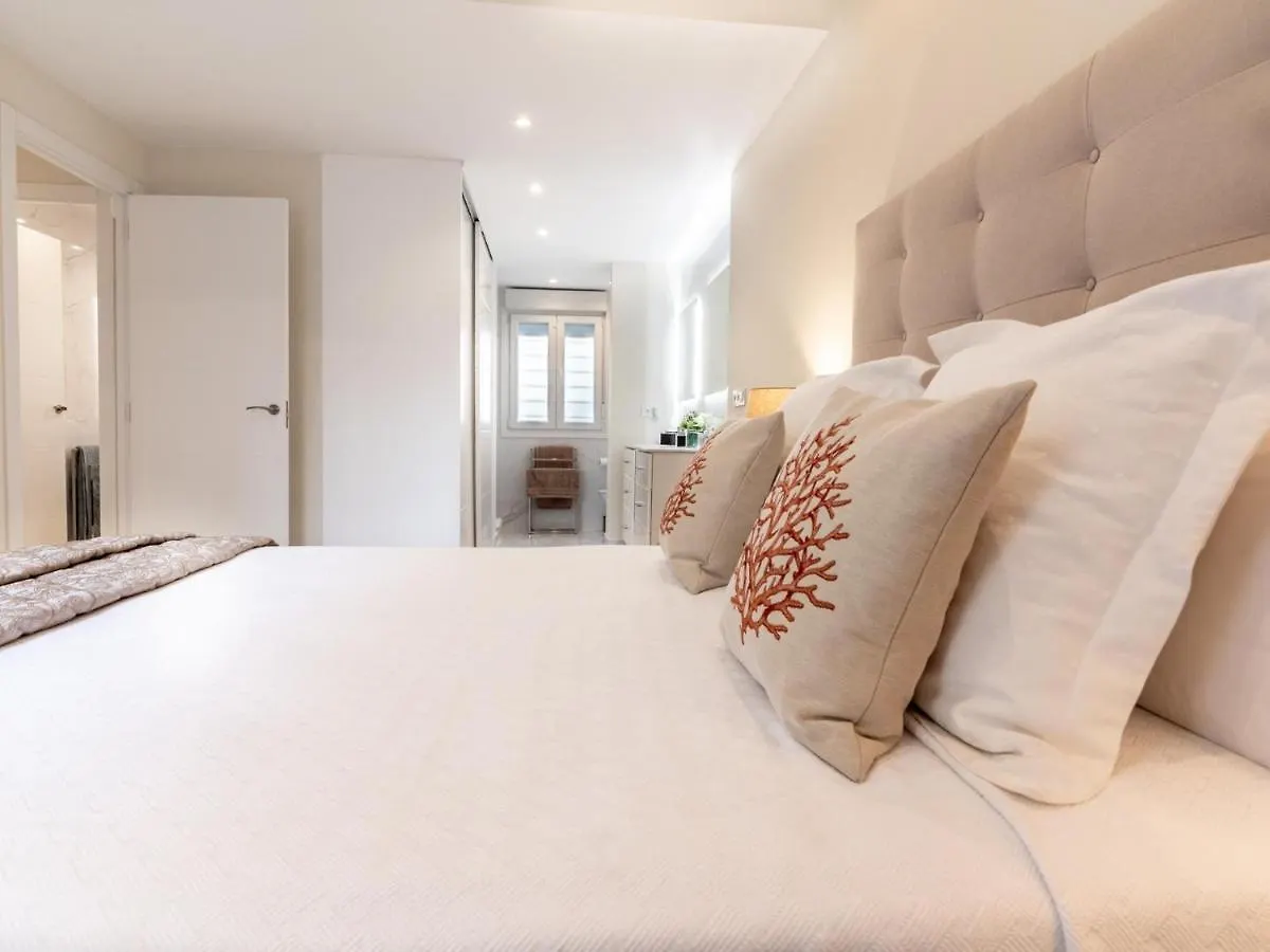 Apartamento Bajo Con Jardin En Marbella Centro España