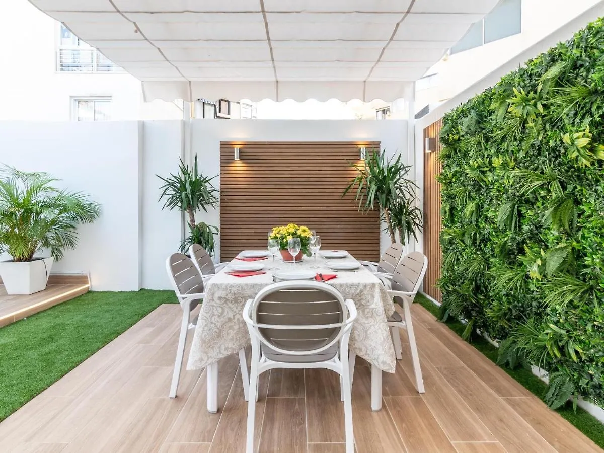 Apartamento Bajo Con Jardin En Marbella Centro España