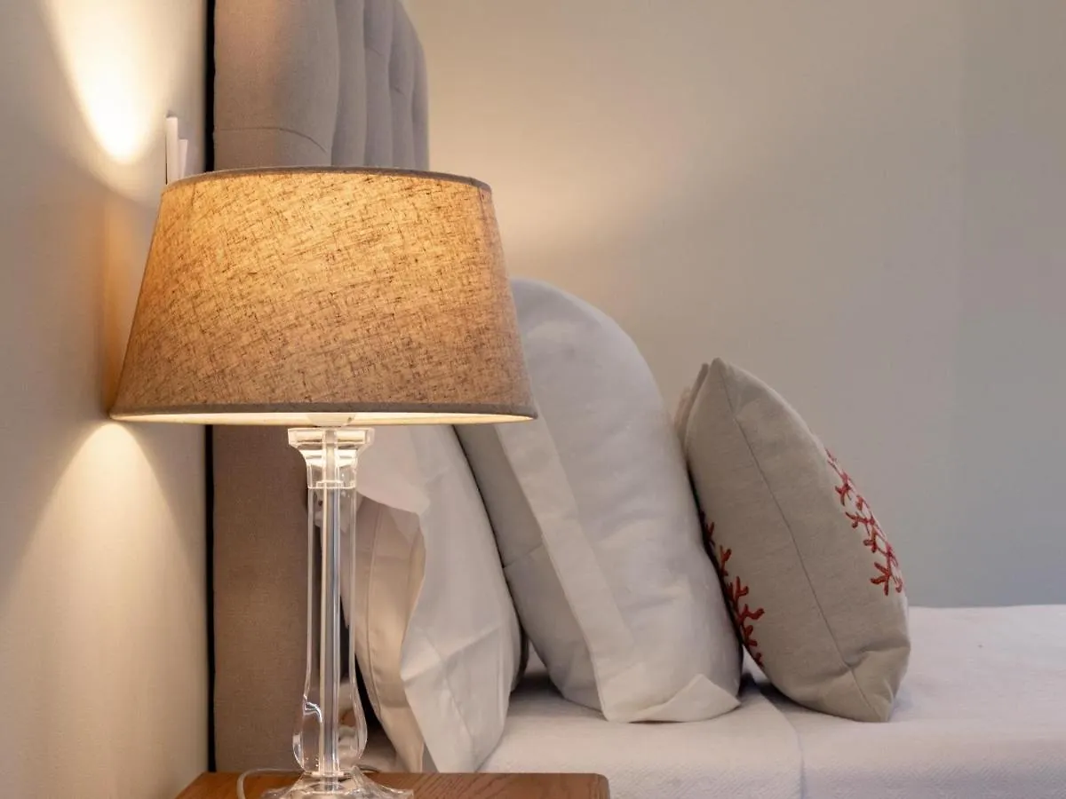 Apartamento Bajo Con Jardin En Marbella Centro