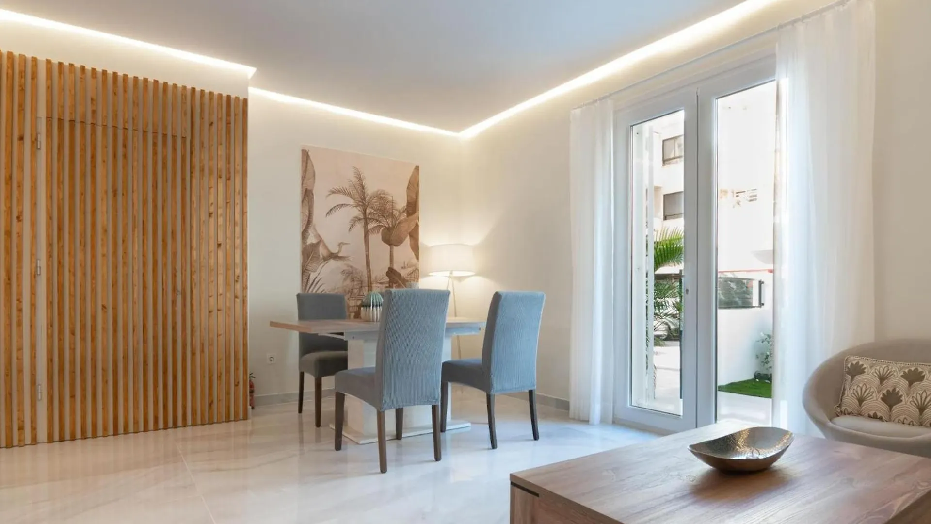 Apartment Apartamento Bajo Con Jardin En Marbella Centro
