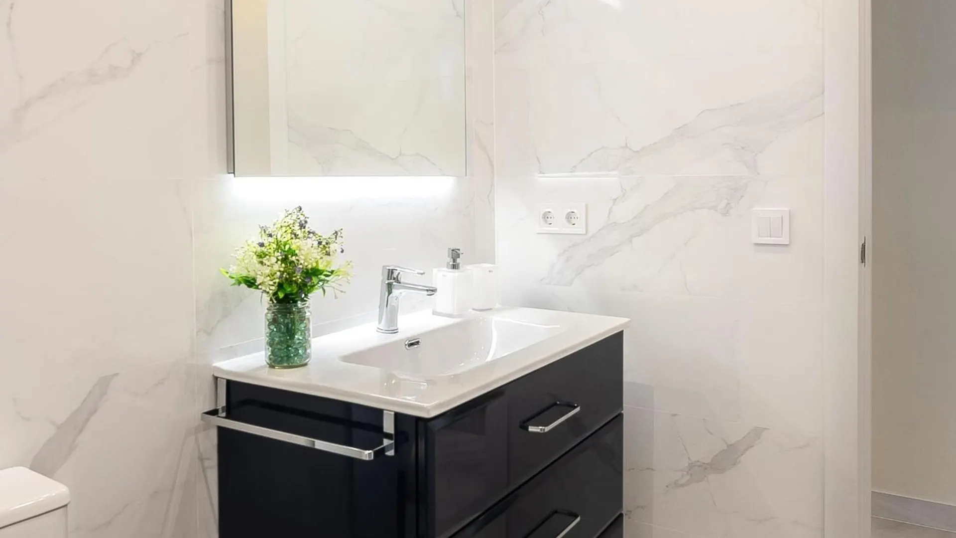 Apartamento Bajo Con Jardin En Marbella Centro