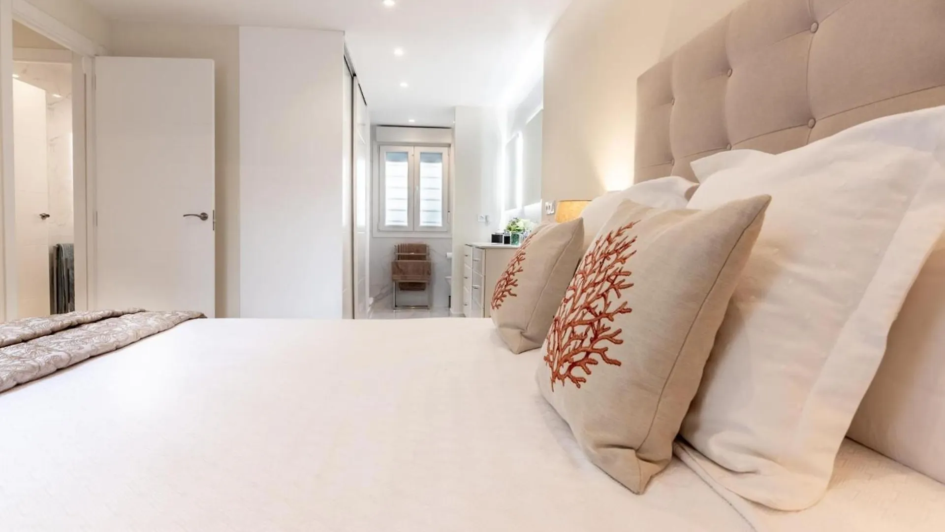 Apartamento Bajo Con Jardin En Marbella Centro España